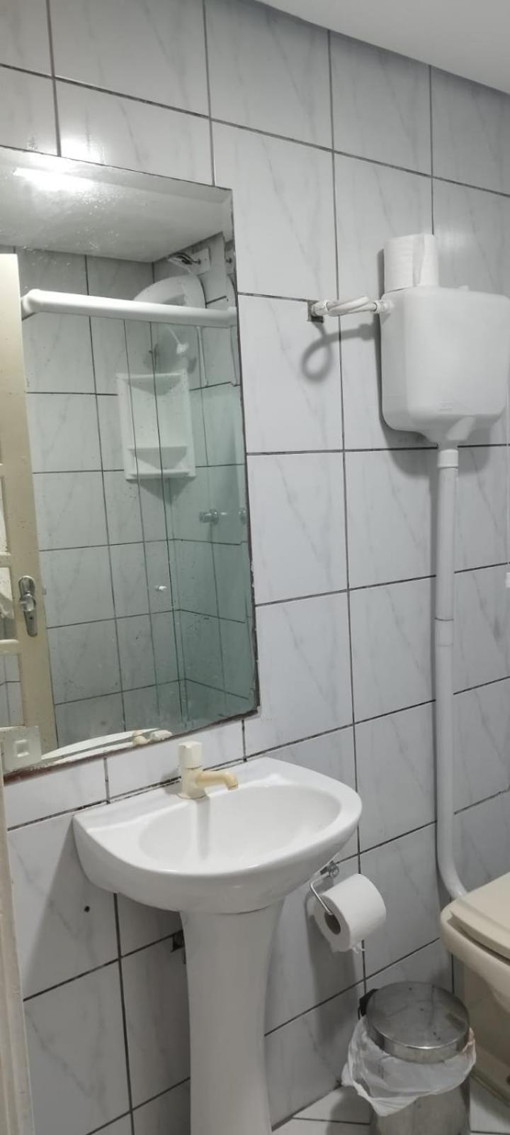 Hostel Em Brusque - Para Quem Busca Economia - Otima Localizacao 外观 照片