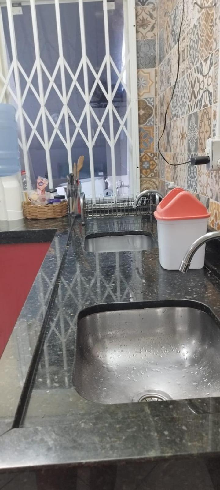 Hostel Em Brusque - Para Quem Busca Economia - Otima Localizacao 外观 照片